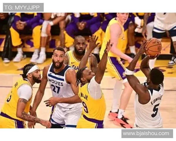 湖人对阵篮网精彩对决回顾及赛后分析2021年2月19日直播盛况