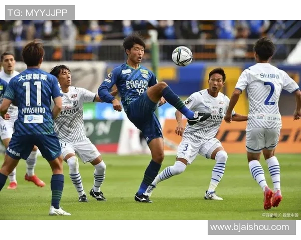 索肖与尼姆历史交锋回顾及两队发展历程分析